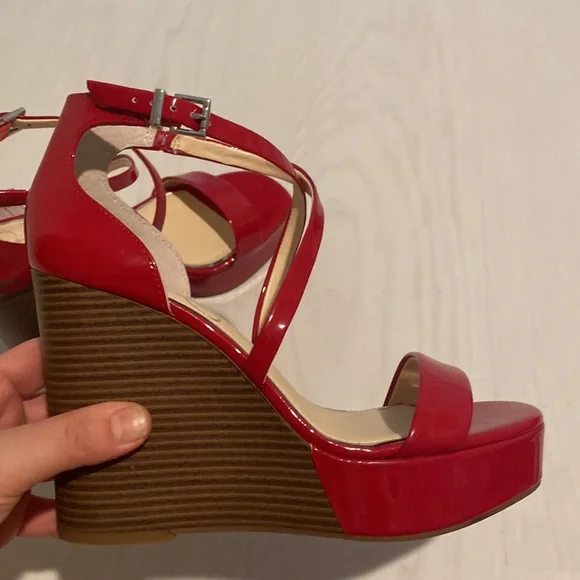 NWOT Jessica Simpson Lipstick Red Strap Wedges 7M - Picture 4 of 9